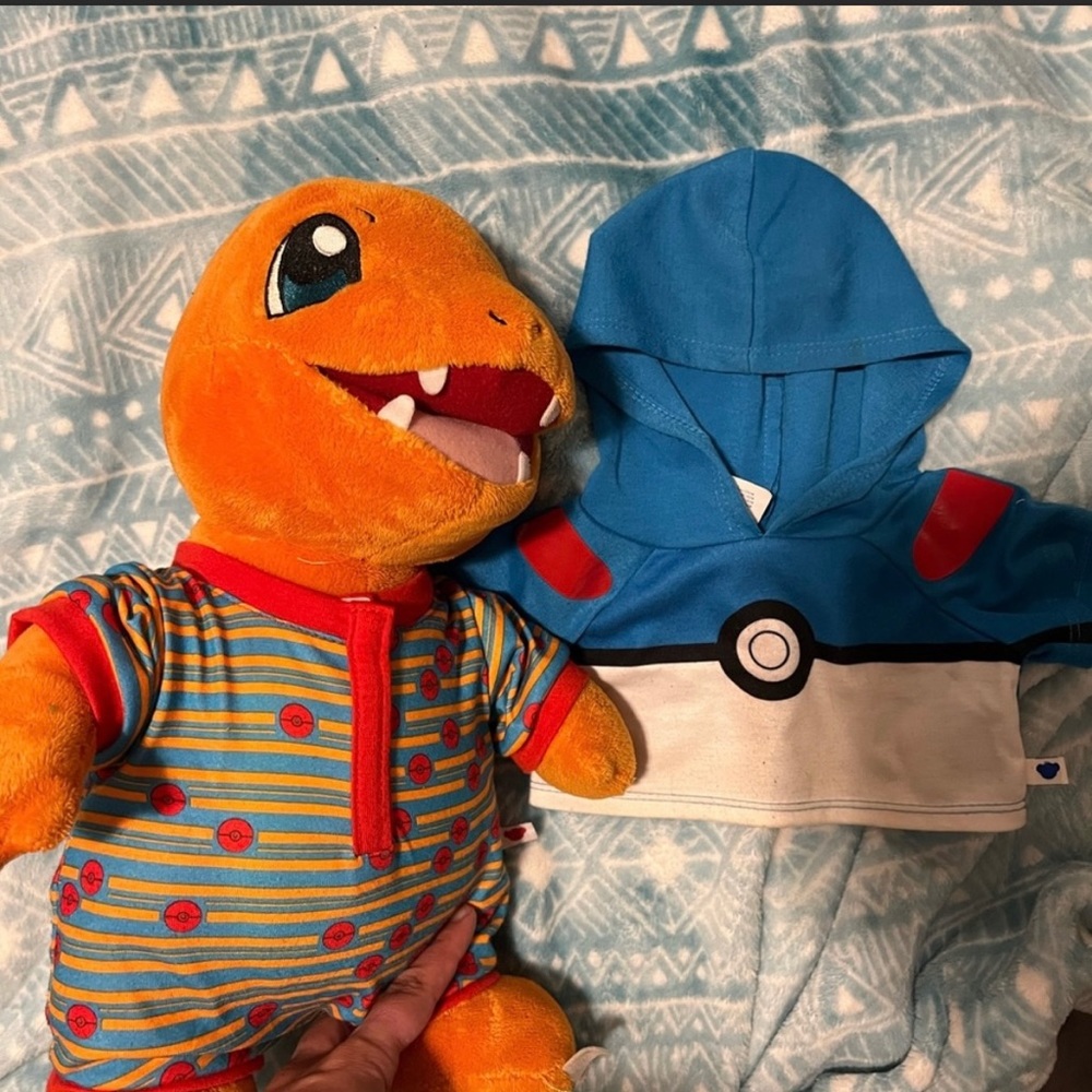 Charmander build a bear